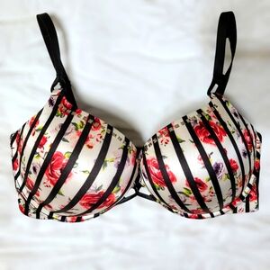 Victoria's Secret Bombshell Plunge 38D Black and White Stripes Lace Push-up Bra